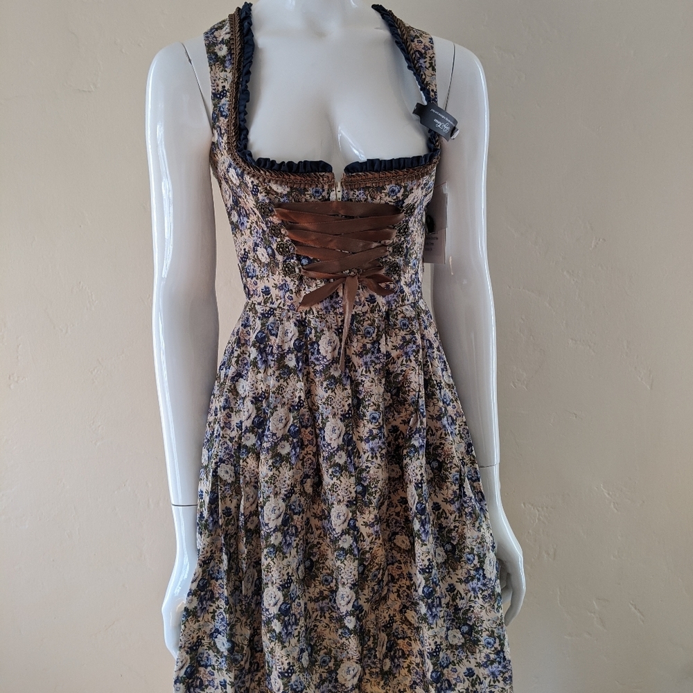 Authentic drindle, beautiful floral print